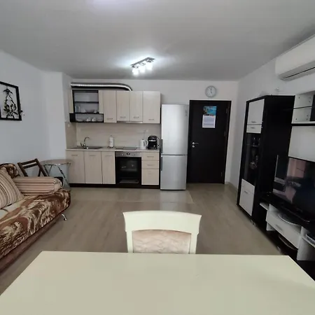 център * Sandanski