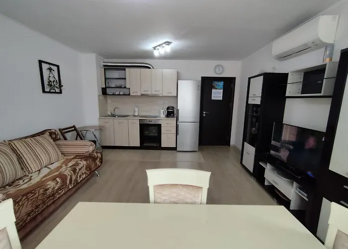 център * Sandanski